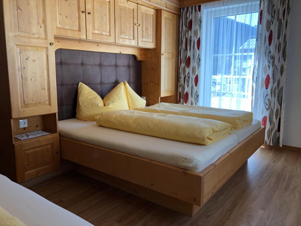 Saffretta Ferienwohnungen Ischgl Bagian luar foto